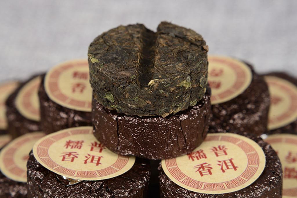 HelloYoung Yunnan Puerh Tea Glutinous Fragrant Ripe Tuo Tea Strong Fragrant Small Jade Cake
