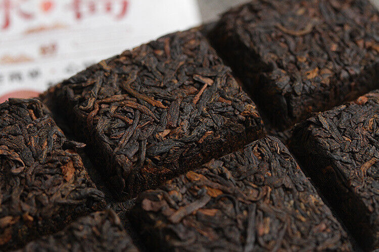 HelloYoung 50g Yunnan Pu'er Icelandic Mellow Old Tree Ripe Chocolate Tea Brick Spring Tea
