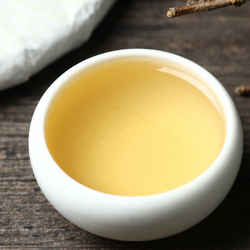 HelloYoung Yunnan Pu'er Tea Xigui Ancient Tree Puer Ming Pre-Spring Tea Seven Seed Cake Tea