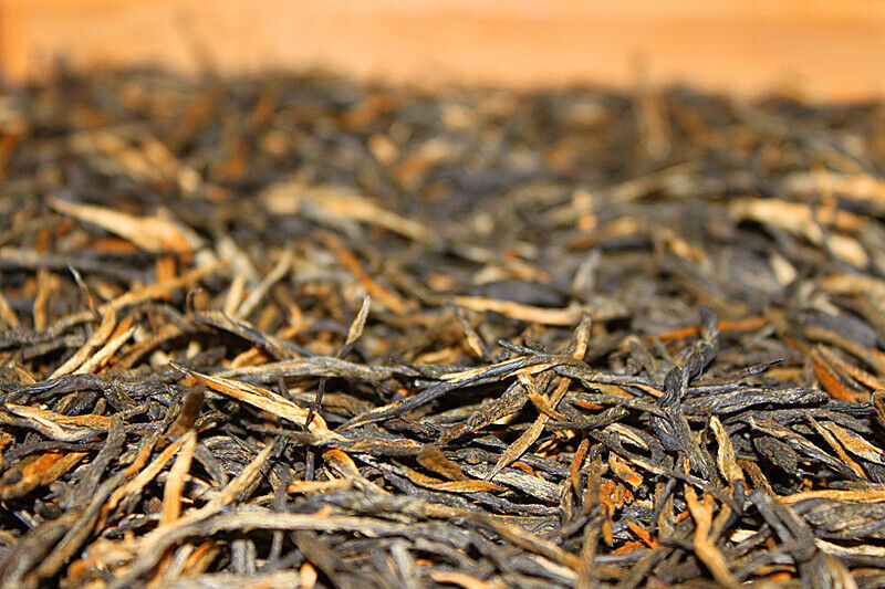 HelloYoung 500g Yunnan Dian Hong Tea Classic 58 Pine Needle Black Tea One bud and one leaf