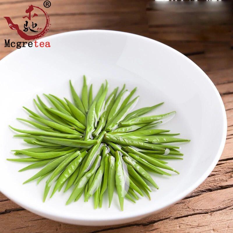 HelloYoung High Quality New Spring Que She Green Sparrow Tongue Tea  Alpine Green Tea 250g