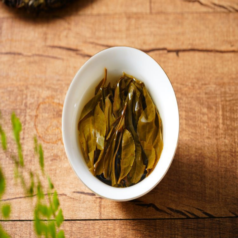 HelloYoung 357g Nannuo Mountain Deep Mountain Big Tree Ming Pre-early Spring Tea Raw Cake
