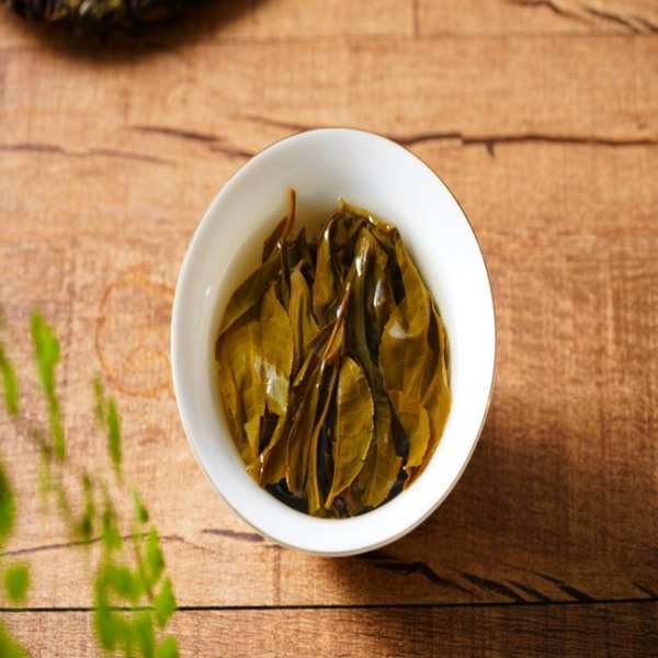 HelloYoung 357g Nannuo Mountain Deep Mountain Big Tree Ming Pre-early Spring Tea Raw Cake