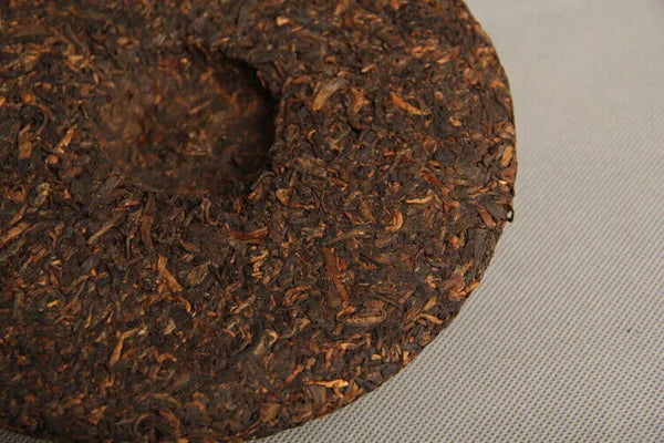 HelloYoung Pu'er Tea Banzhang Jin-ya Pu'er Seven-seed Cake Tea Jin-ya Mature Tea 357g