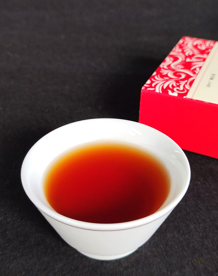 HelloYoung Yunnan tea puerh raw tea ripe tea boxed six frame tea white tea sun black tea