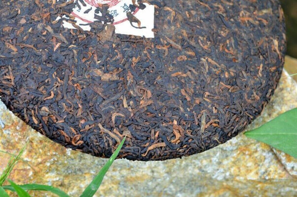 HelloYoung Pu'er Tea Menghai Gold Tea Cake Tribute Pu'er Tearipe Puer Puer Honey Sweet 357g