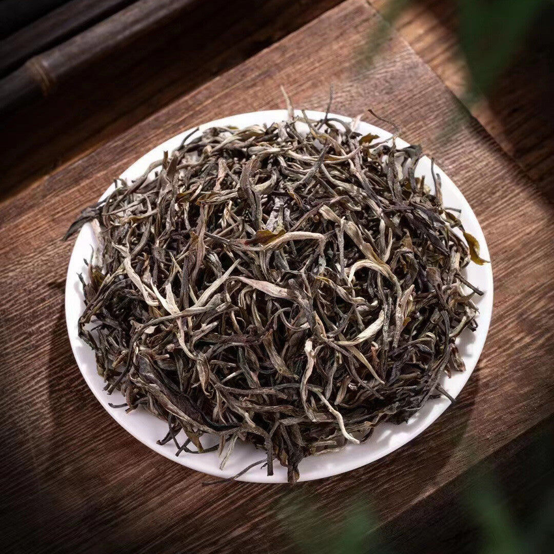 Yunnan Lincang Pu'er Tea Raw Tea Iceland Ancient Tree Tea Raw Pu'er Tea 500g Secondary image