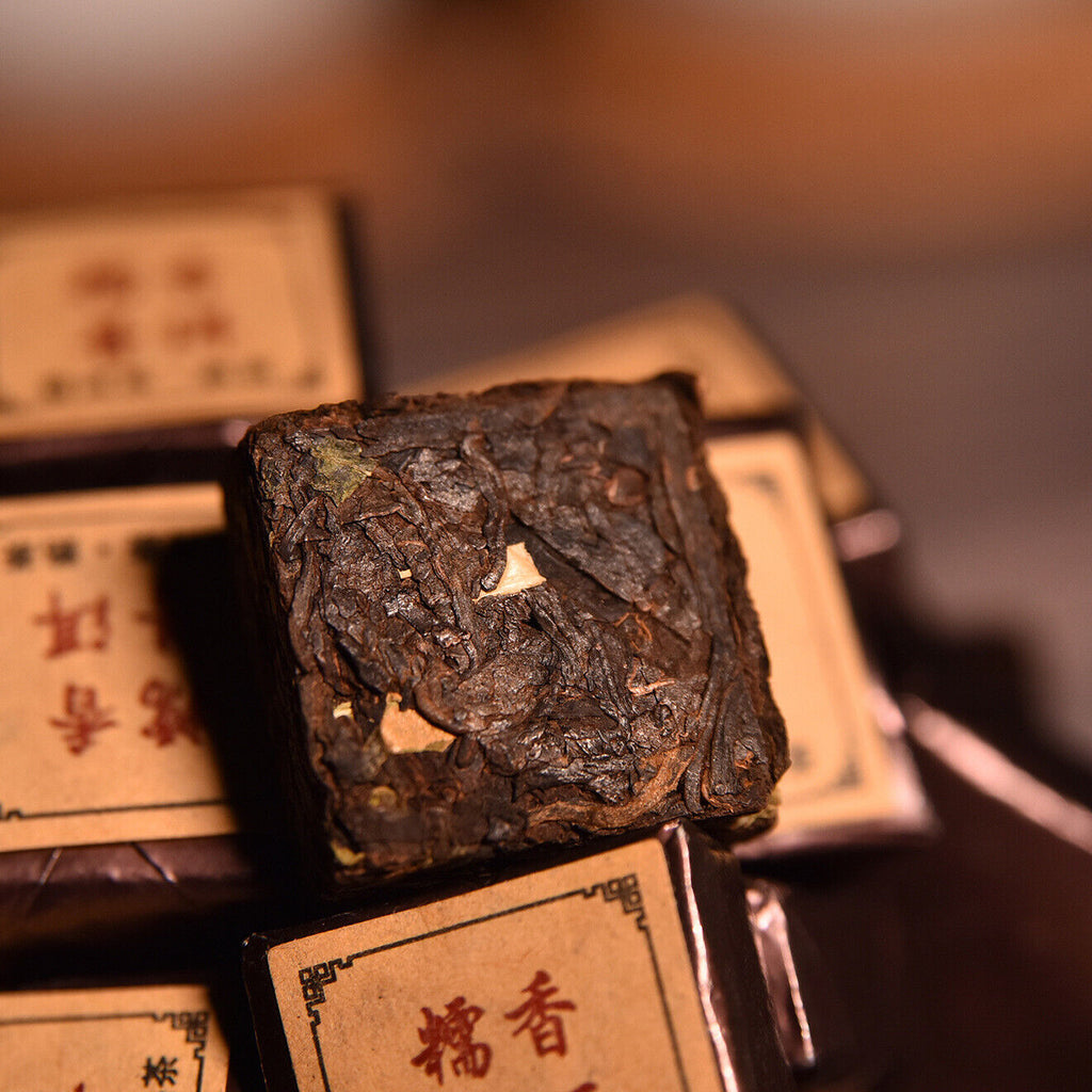 HelloYoung Yunnan Pu'er glutinous rice fragrant leaves mini cuo tea small square brick  tea