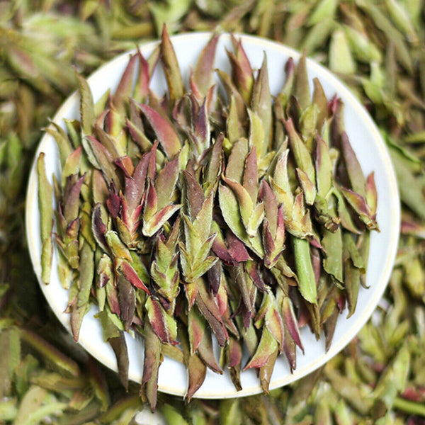 HelloYoung Yunnan Pu'er Tea Purple Buds Early Spring New Tea MingQian Spring Tea Nectar Tea