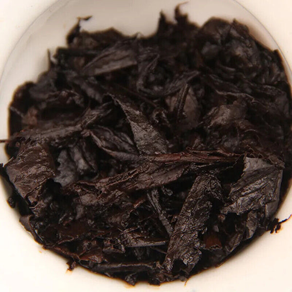 HelloYoung New Cooked Pu'er tea Pu'er tea ancient sweet dark red Pu'er tea 357g