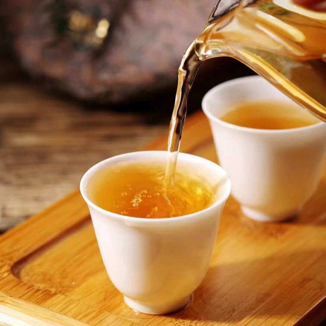 HelloYoung Yunnan Tea Menghai Banzhang Pu'er Tea Raw Tea 357g Cake Tea