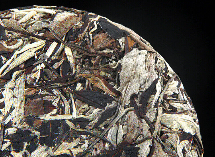HelloYoung Moonlight Beauty Silver Bud White Tea Pu-erh 357g Raw Tea Cake