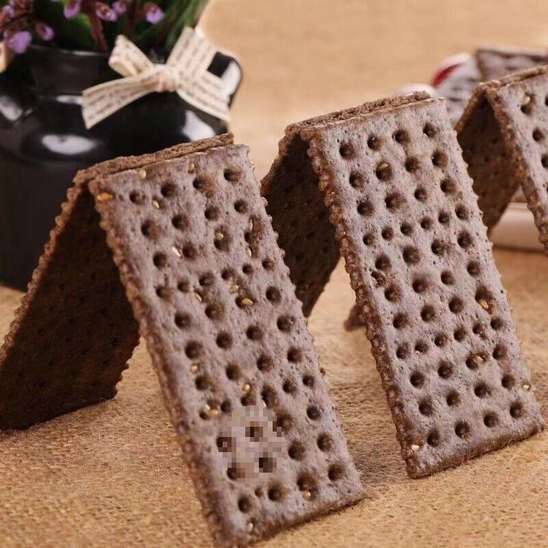 Black Rice Soda Crackers Snack Meal Replacement Breakfast Office Treat Secondary image
