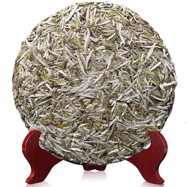 China's Unique White Tea Tea Cake Pekoe Silver Needle Fuding White Tea 300g