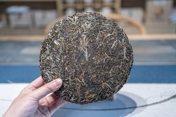 HelloYoung 357g Yunnan Pu'er Tea Raw Tea Bulang Mountain Ancient Tree Tea Cake