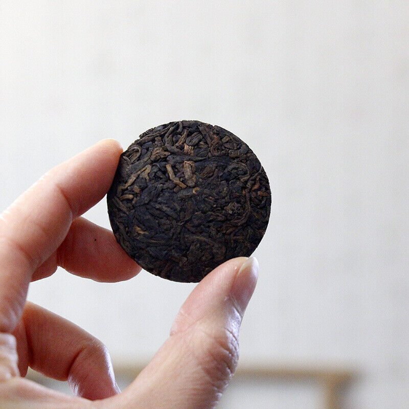Iceland Mellow Jade Cake Bulk Yunnan Pu'er Tea Ancient Tree Ripe Tea Aged Tea.