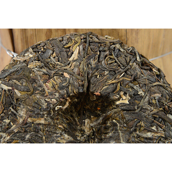 HelloYoung Yunnan Pu'er Tea Icelandic Ancient Tree Cake 100g*3 Early Spring Green Tea
