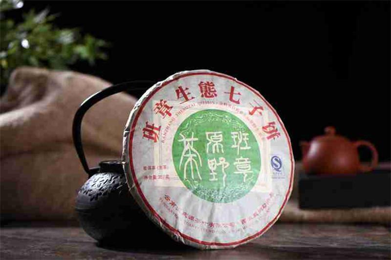 357g Klassischer Wildfeld Weihrauch Puerh Tee Yunnan Antiker Raw Puer Tee Kuchen