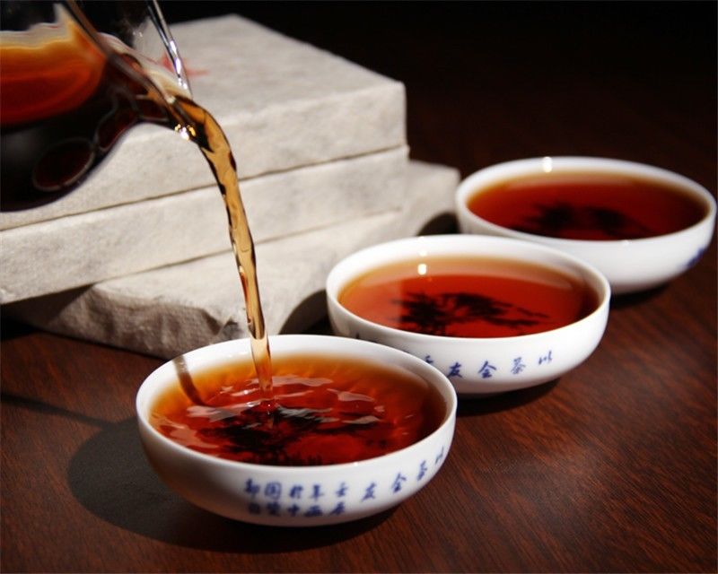 HelloYoung200g China Premium Yunnan Old Banzhang Puer Pu Er Black Tea Puerh Slimming Tea Secondary image