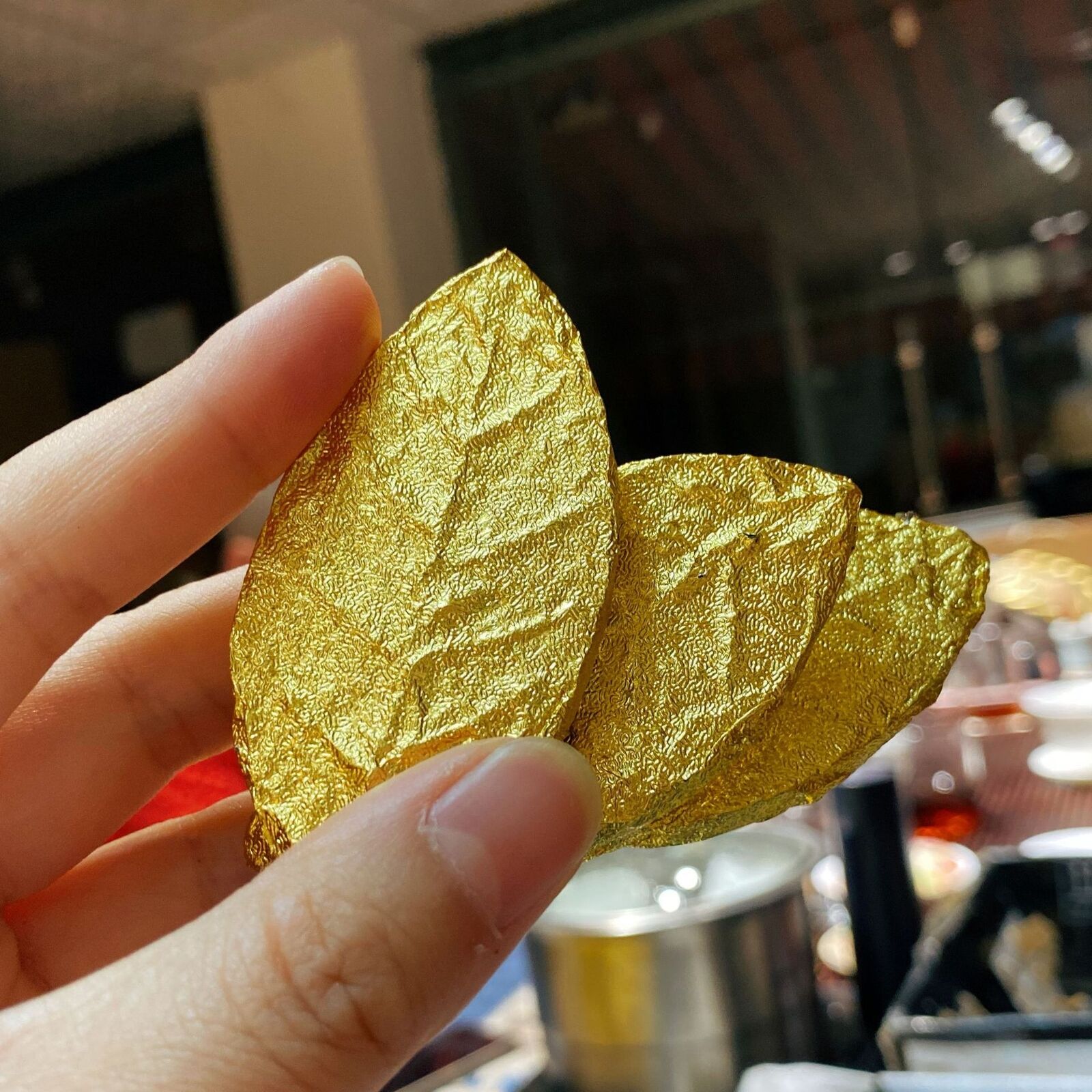 HelloYoung 500g Golden Leaf Pu-erh Raw Tea Menghai Big Tree Golden Leaf Tea Secondary image