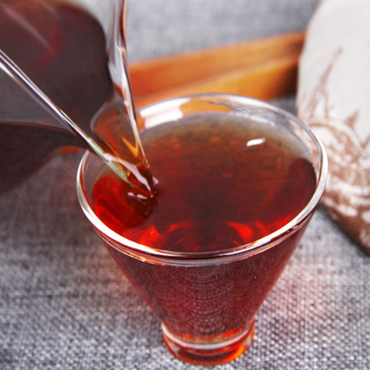 357g/12.59oz Handmade Organic Cooked Pu-erh Tea  Natural Old Puer Black Tea Cake