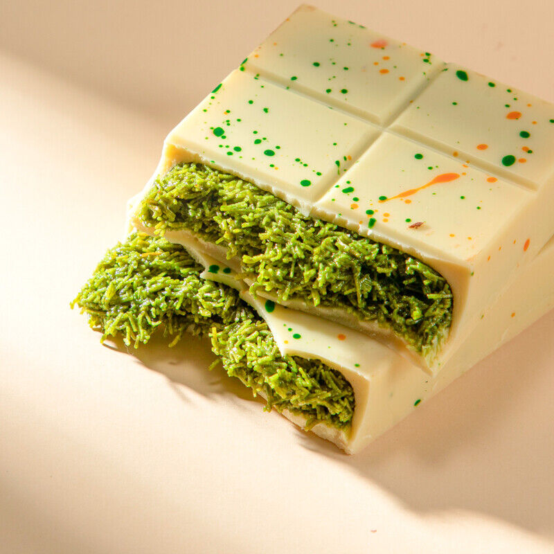 Dubai Style Pistachio Chocolate Pure Cocoa Butter Handmade Shredded