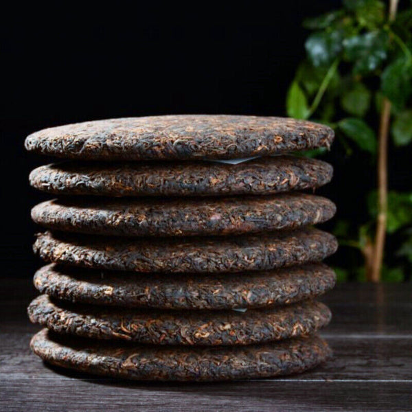 HelloYoung TeaYunnan Old Tree Pu'er Tea Organic Black Tea 357g Top-Grade Pu-Erh Cooked Tea