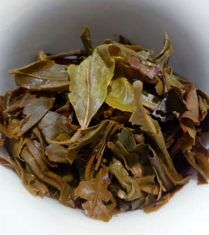 HelloYoung 357g Pu'er raw tea golden leaves golden Mengku yellow slices, seven seed cakes