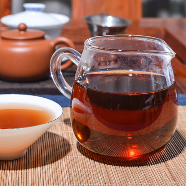 357g  Imperial Seal Cooked Tea Yunnan Pu'er Tea Big Leaf Tea Cake