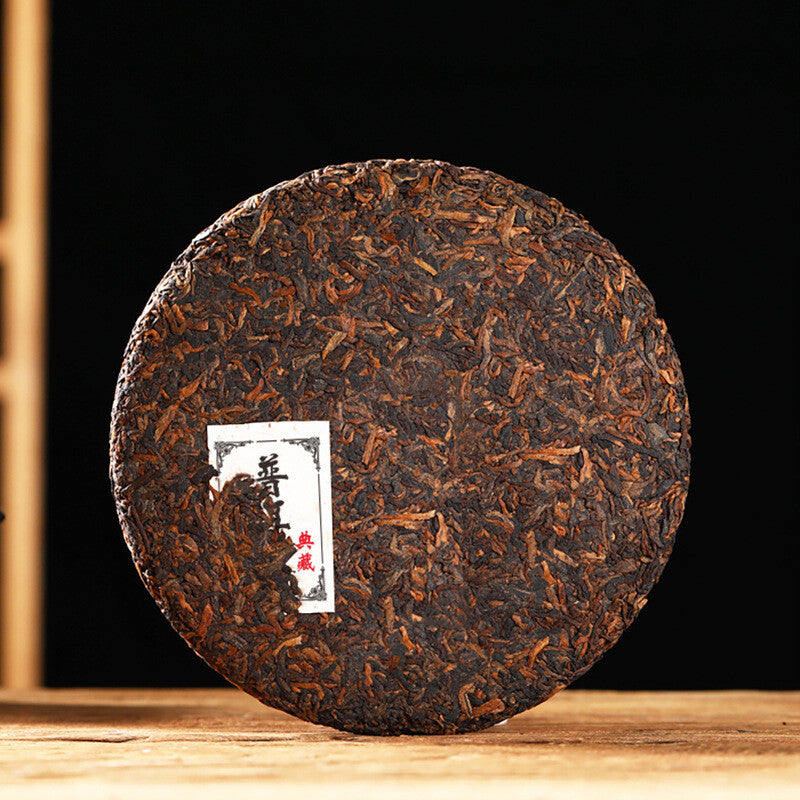 357g Yunnan Pu'er Tea Golden Bud Tribute Cake Cooked Tea Cake Old Ripe Tea Secondary image