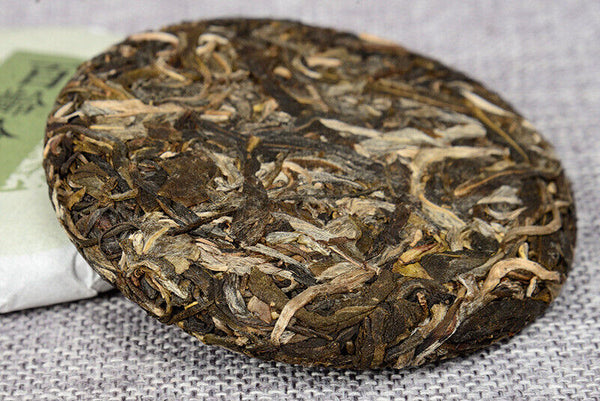 HelloYoung Pu-erh Tea Raw Tea Cake Bai Ling Golden Bud Raw Tea 100g Pu-erh Cake Tea