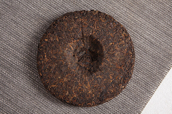 HelloYoung 100g Yunnan Pu'er Tea Menghai Ripe Tea Old Pu'er Jiao Mu Ripe Tea Cake