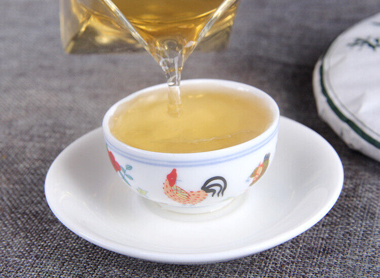 HelloYoung Yunnan old tree Pu'er raw tea ChenXiang seven cakes raw Puer tea leaves Banzhang