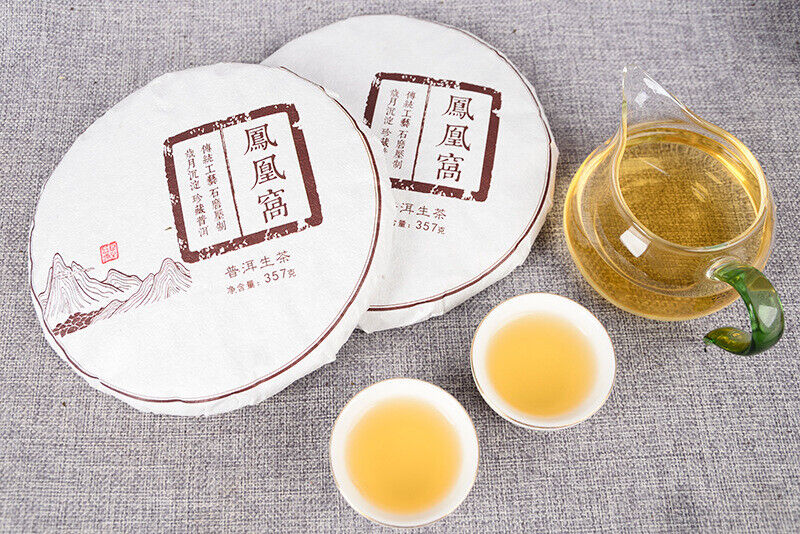 HelloYoung High Quality Yunnan Tea Yiwu 357g Raw Tea Cake 云南茶叶 易武凤凰窝 357克生茶饼