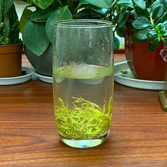 Zhangjiajie Vine Tea Canned Tujia Mao Rock Bud Tip Vine Tea Wild Tea Buds 50g