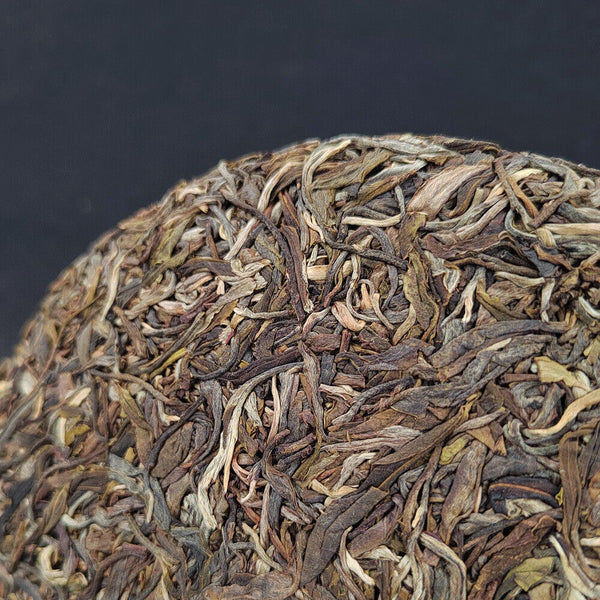 HelloYoung 357g Yunnan Pu-erh Raw Tea Lincang Pu-erh Raw Cake Busy Lung Ancient Tree Tea