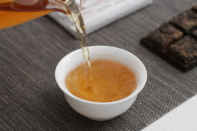 HelloYoung Yunnan Pu'er Tea 50g*2 Old Banzhang Golden Leaf Raw Brick Tea Aged Pu'er Tea