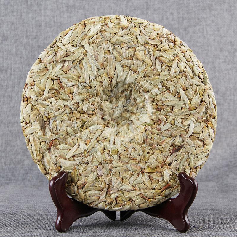 357g Early Spring Bud Raw Puer Tea,2021 Yunnan Fresh Sheng Puer Tea