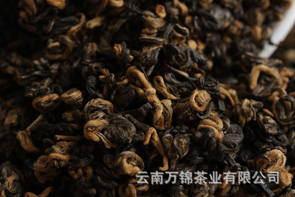 HelloYoung 500g Yunnan Fengqing early spring Yunnan black tea honey fragrance red conch