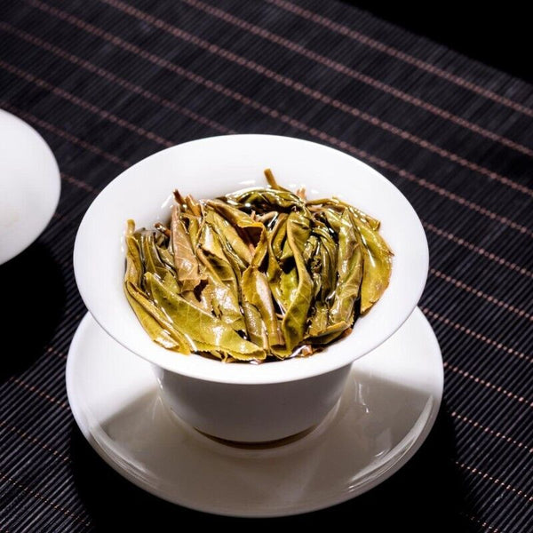 HelloYoung Yunnan Puerh Raw Tea Loose Tea Yiwu High Mountain Ancient Tea 100g/3.52OZ