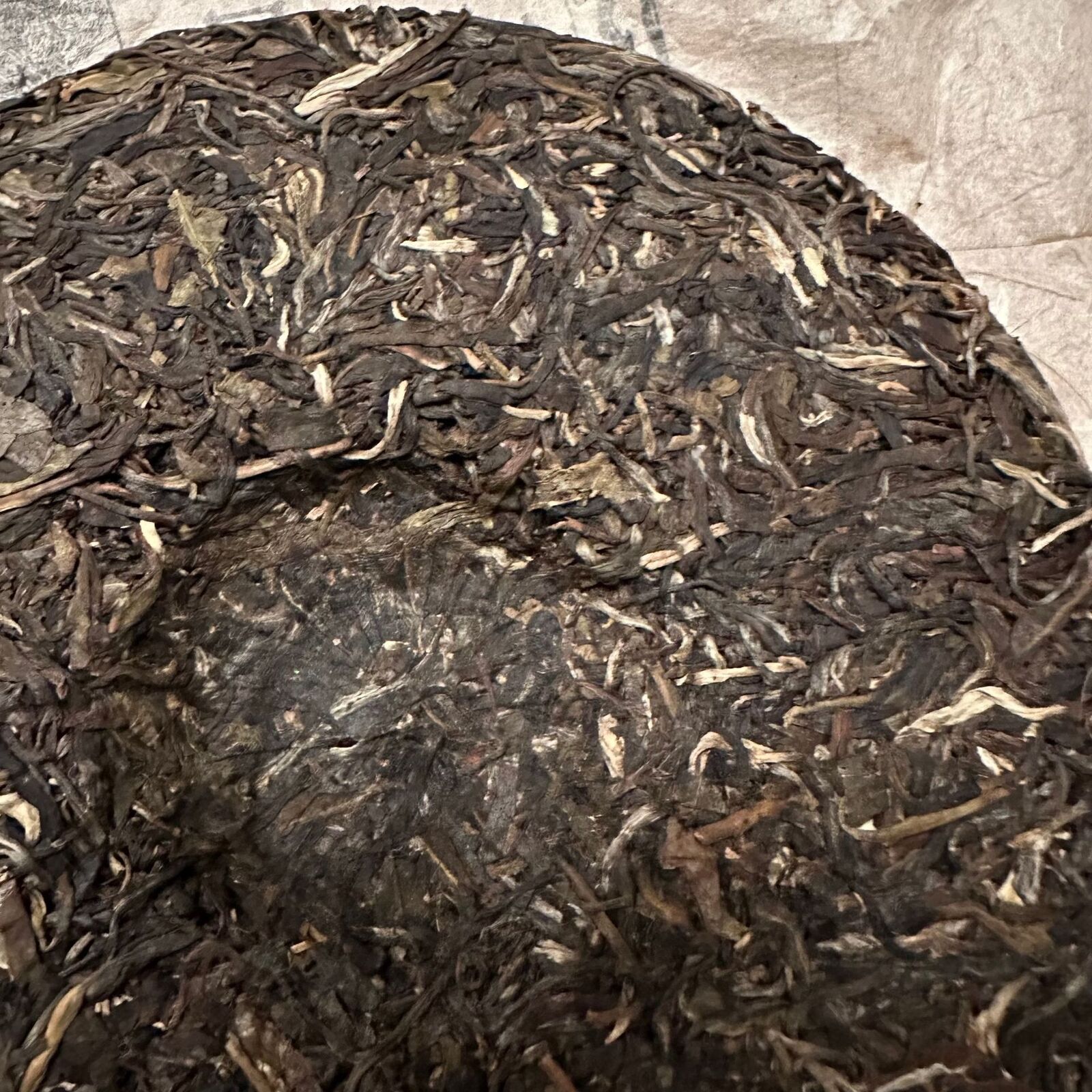 HelloYoung Yunnan Menghai Puerh Raw Tea and Bangcang No. Grade Tea 357g/12.59oz