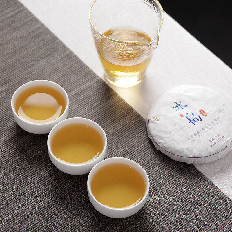 100g Small Iceland Puerh Raw Tea Large Old Tree Tea Cake Yunnan Puerh Tea