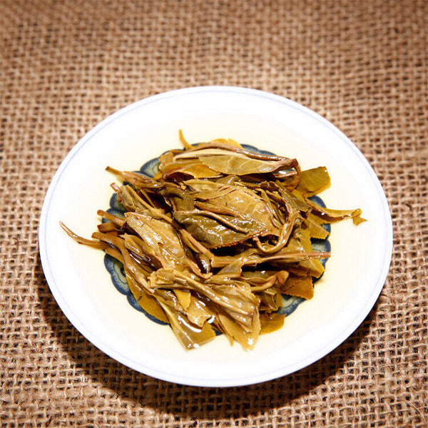 Yunnan Pu'er Tea Cake Tea Raw Tea Cake Small Cake Yiwushan Pu'er Tea 100g