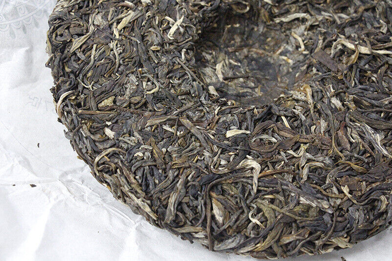 HelloYoung 357g Yunnan Pu'er tea seven cakes tea Banzhang green cake Wuzhai raw cake tea