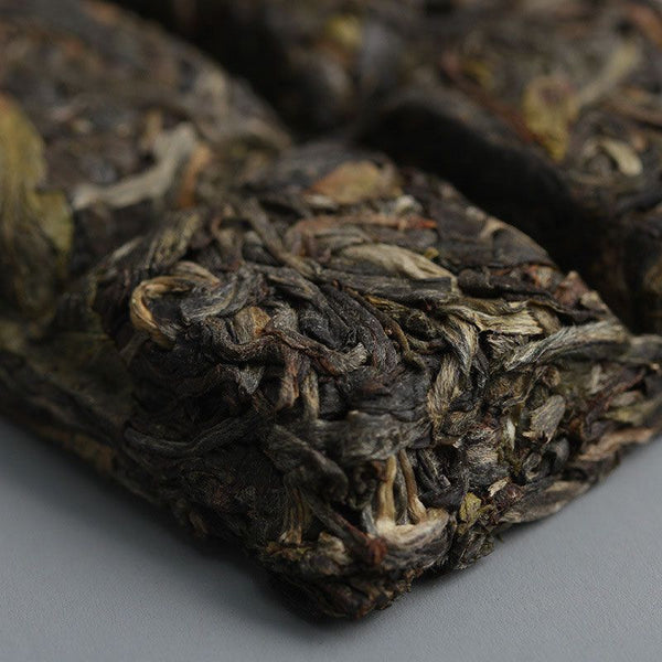Yunnan Puerh Tea Iced Sweet Big Tree Puerh Raw Tea Brick Spring Tea 45g