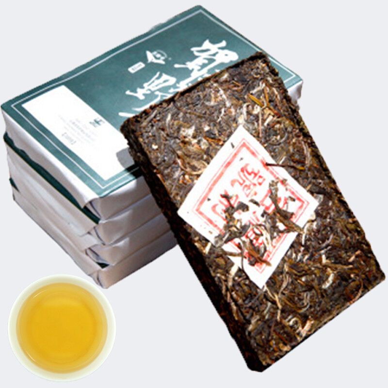 200g Spring Raw Puer Tea Brick Wild Trees Pu-erh Tea Yunnan Natural Green Tea 普洱 Main image