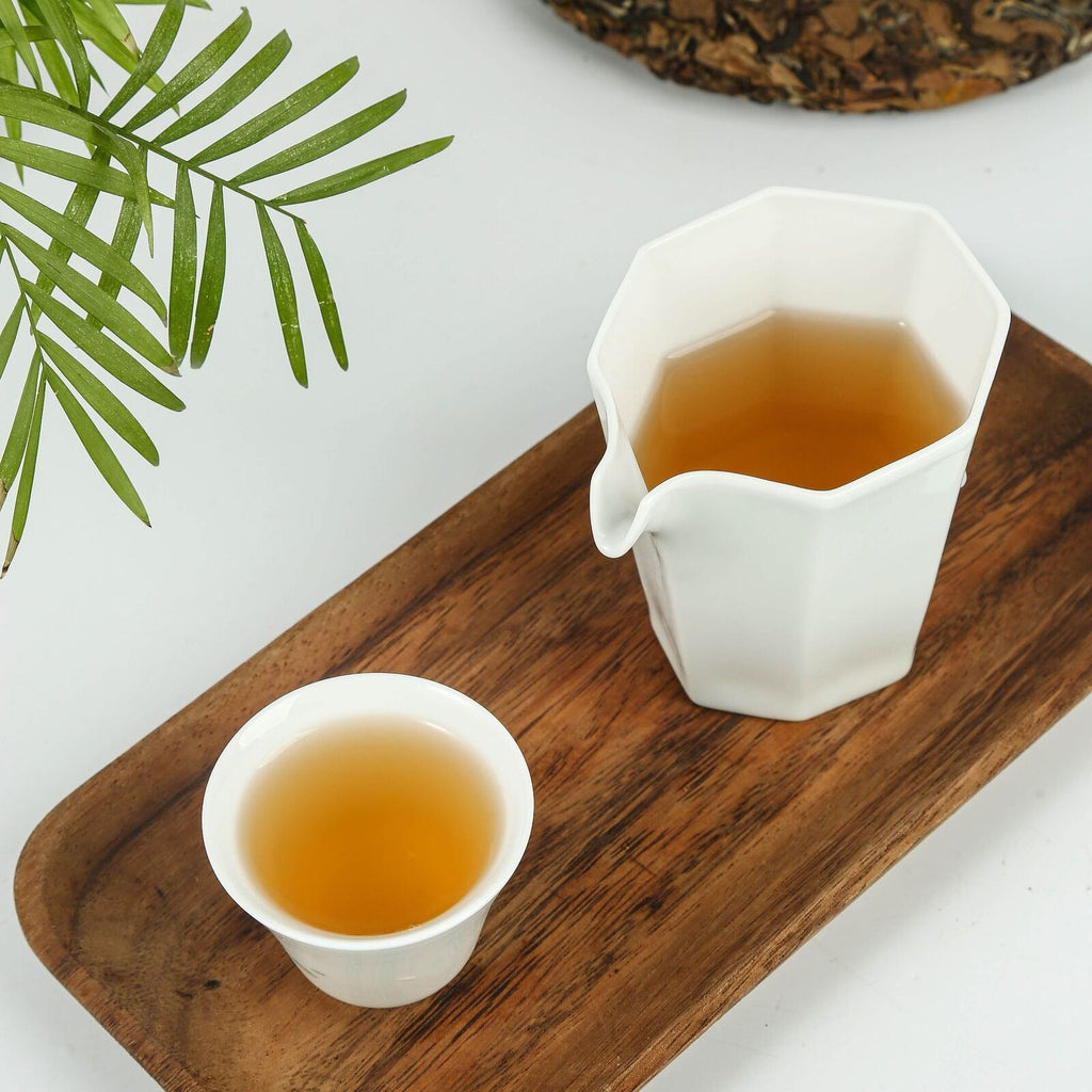 HelloYoung 350g Old white tea fuding white tea white peony gongmei tea shoumei tea cake