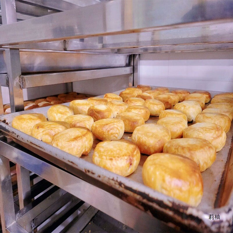Low Sugar Rose Cake with Xylitol Healthy Snack Halal Yunnan Classic Pastry