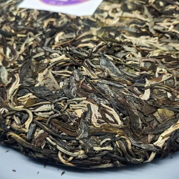 HelloYoung Yunnan Tea Girl Chai Puerh Tea Raw Tea 357g Ancient Tree Cake Tea