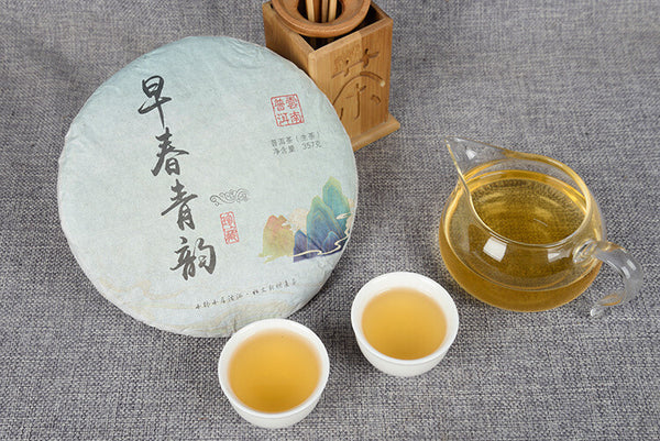 357g  Ancient Tree Tea, Yunnan Seven Seed Cake Tea, Pu'er Tea, Spring Tea